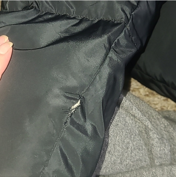 Fabletics Puffer Coat - Picture 6 of 9